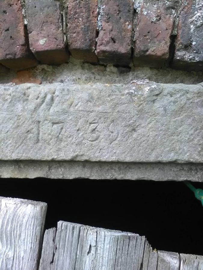 MirskGosciniec Kaszarnia Kamienne别墅 外观 照片